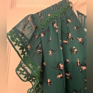 Women’s Spring dress with flutter sleeve Petite M